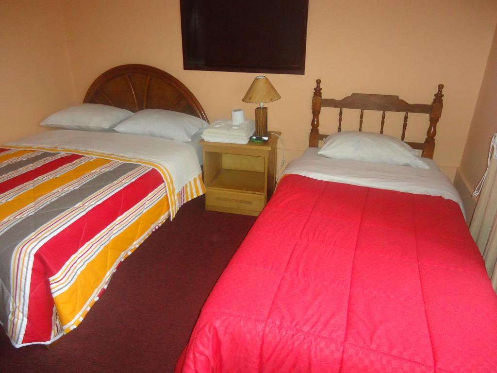Hotel Excalibur Lima Extérieur photo